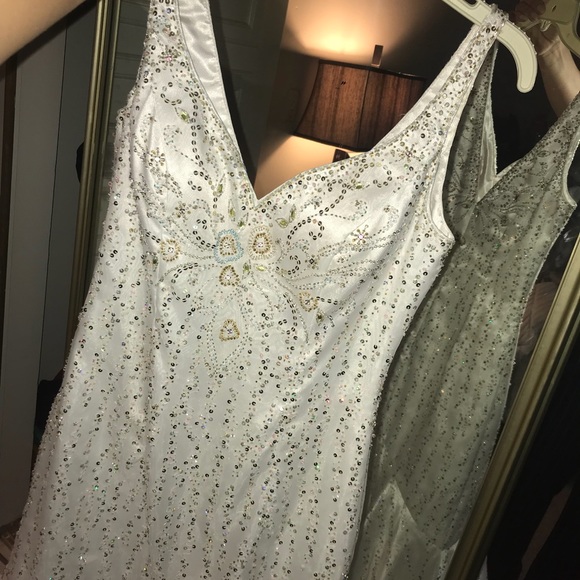 Wedding Dress - Picture 4 of 6